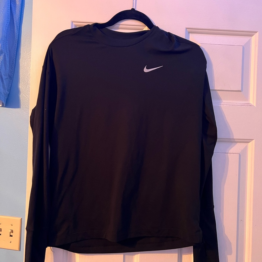 Nike Black Performance Top For Active Lifestyle - image 1